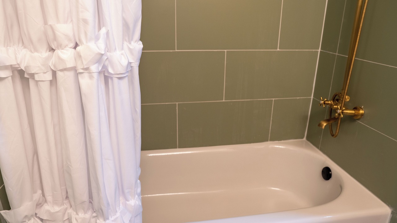 Photo of Bathroom in Davenport