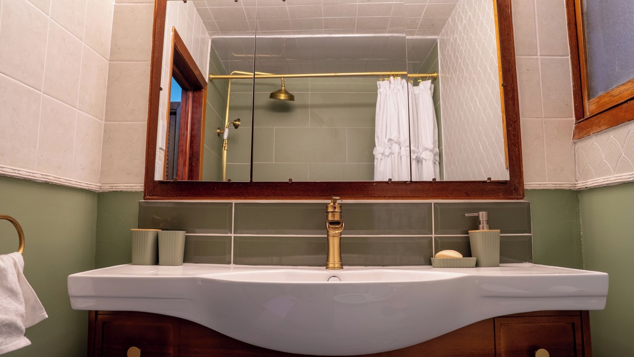 Photo of Bathroom in Davenport