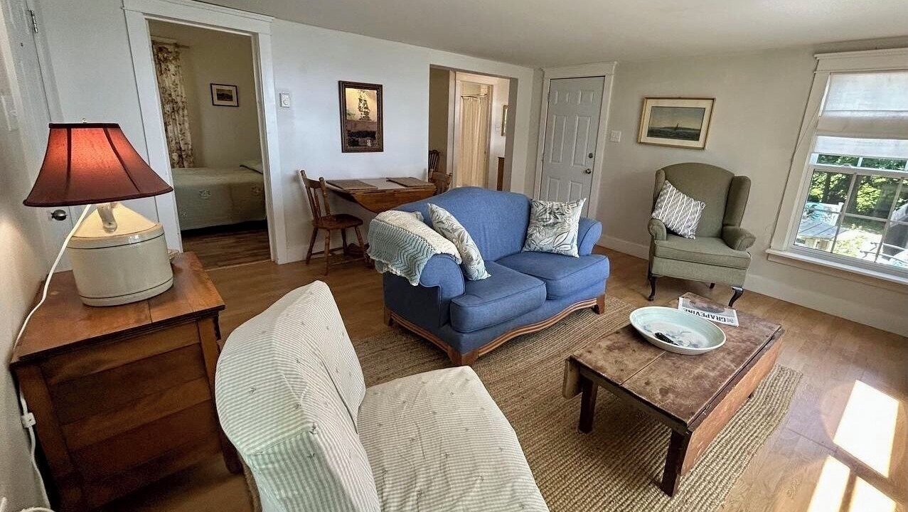Photo of Livingroom in Kingsport