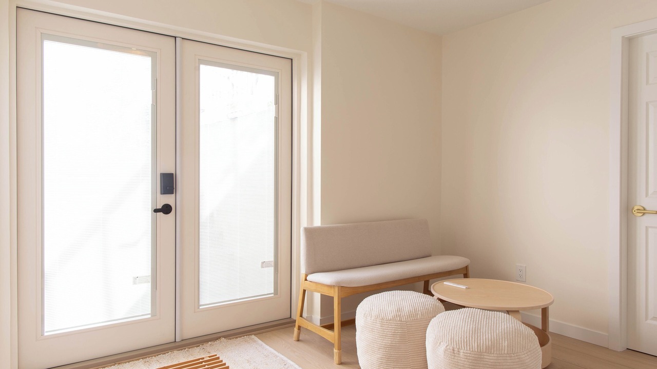 Photo of Livingroom in Vancouver South