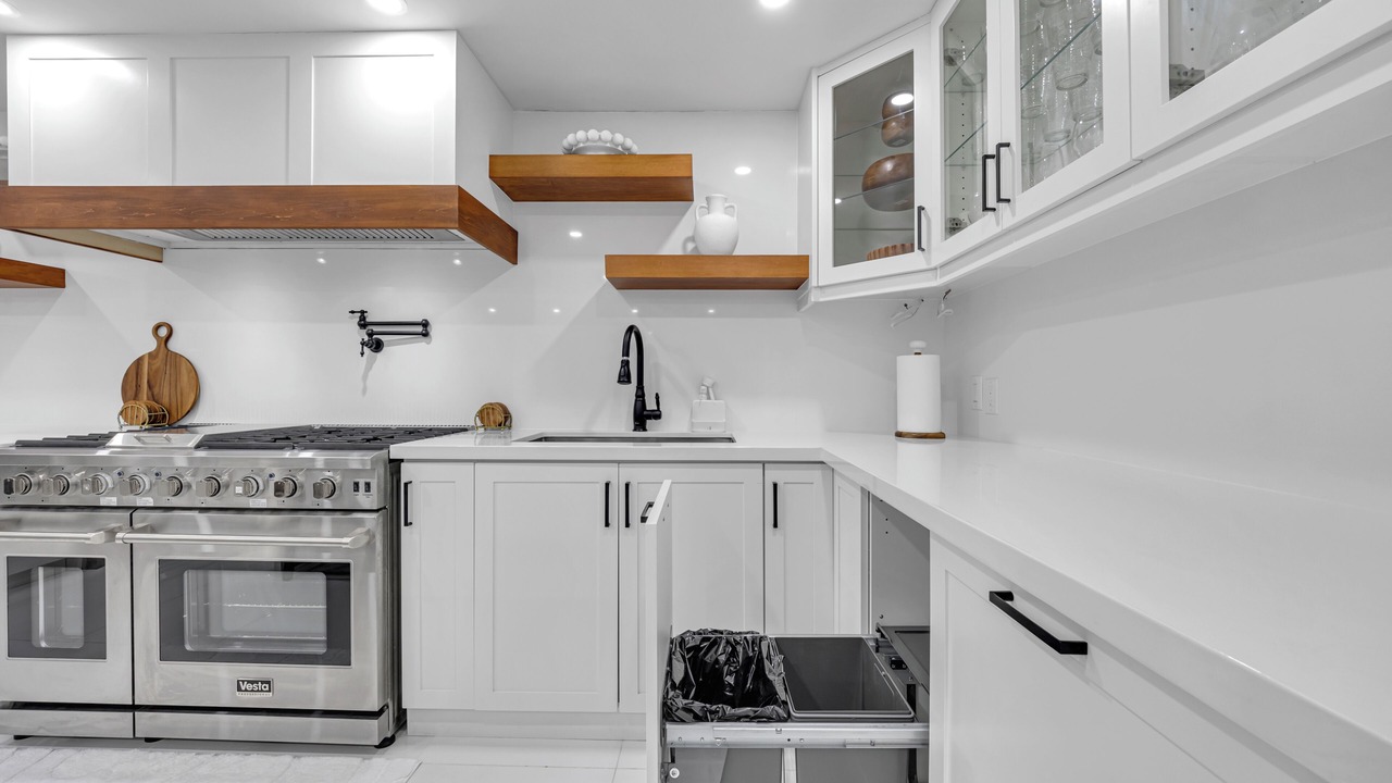 Photo of Kitchen in Scugog