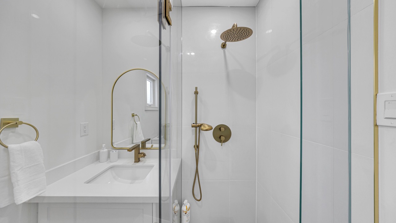 Photo of Bathroom in Scugog