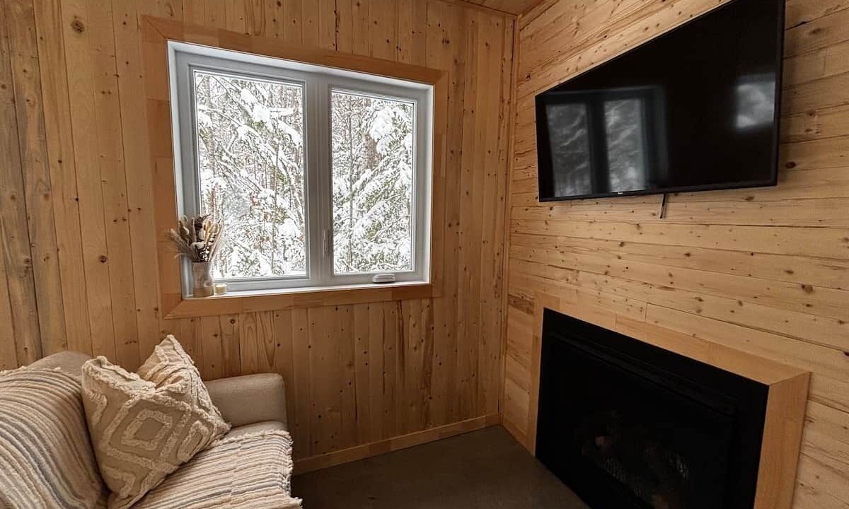 Photo of Livingroom in St-Augustin-de-Woburn