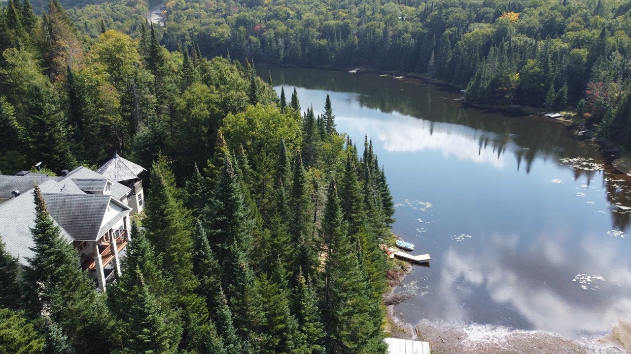 Photo of Outdoor in Val-des-Lacs