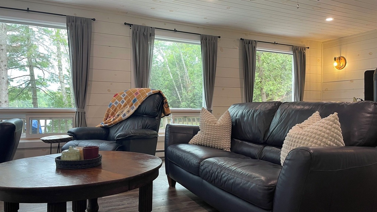 Photo of Livingroom in Minden Hills