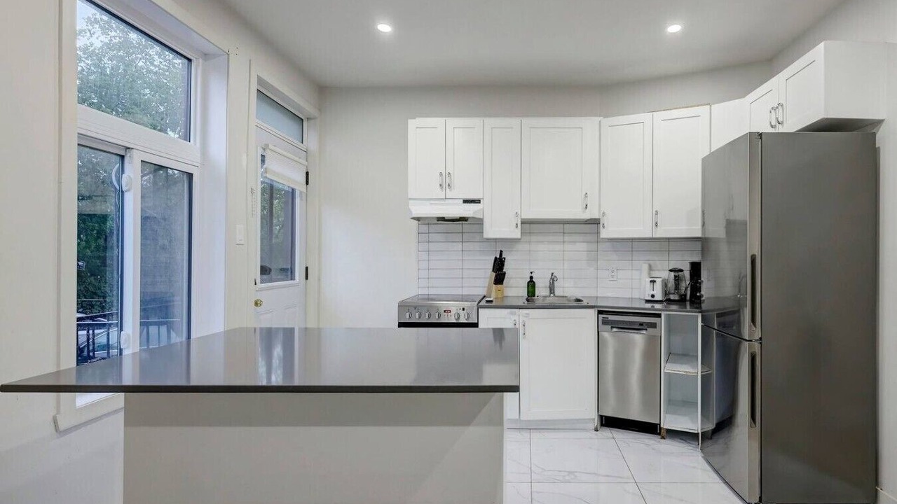 Photo of Kitchen in Cote-Des-Neiges—Notre-Dame-De-Grace