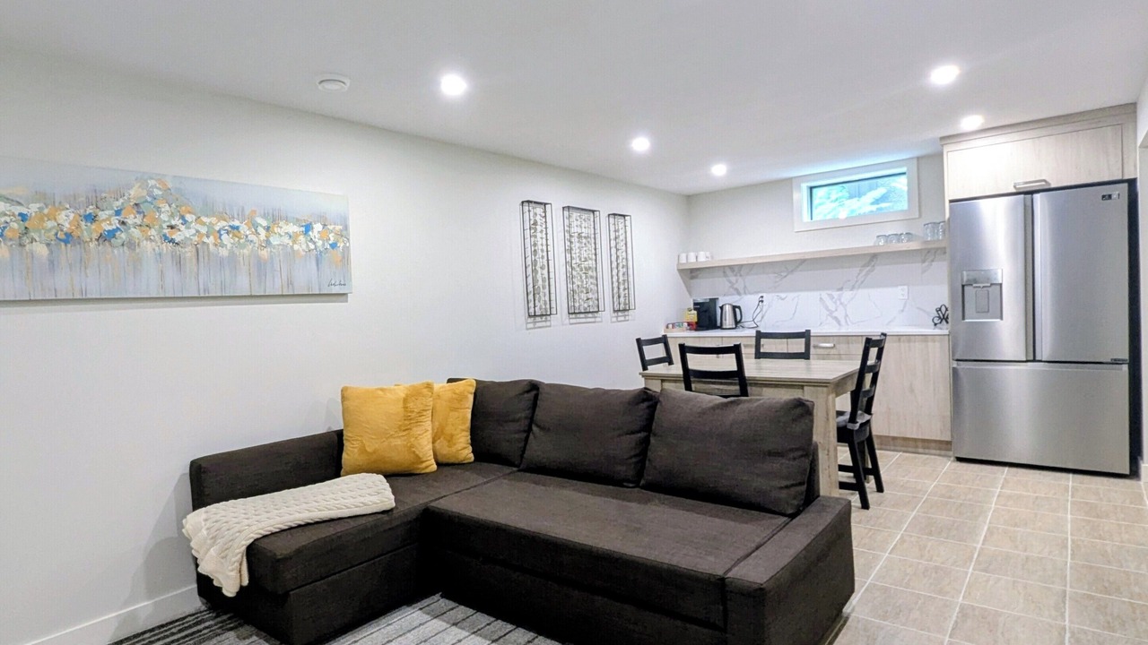 Photo of Livingroom in Red Deer