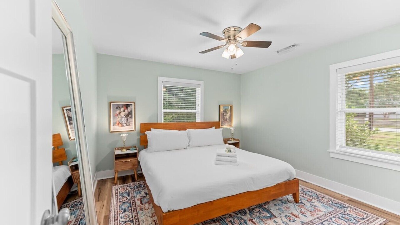 Photo of Bedroom in Hanahan