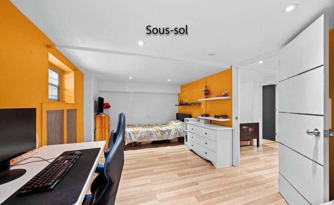 Photo of Bedroom in Vieux-Rosemont