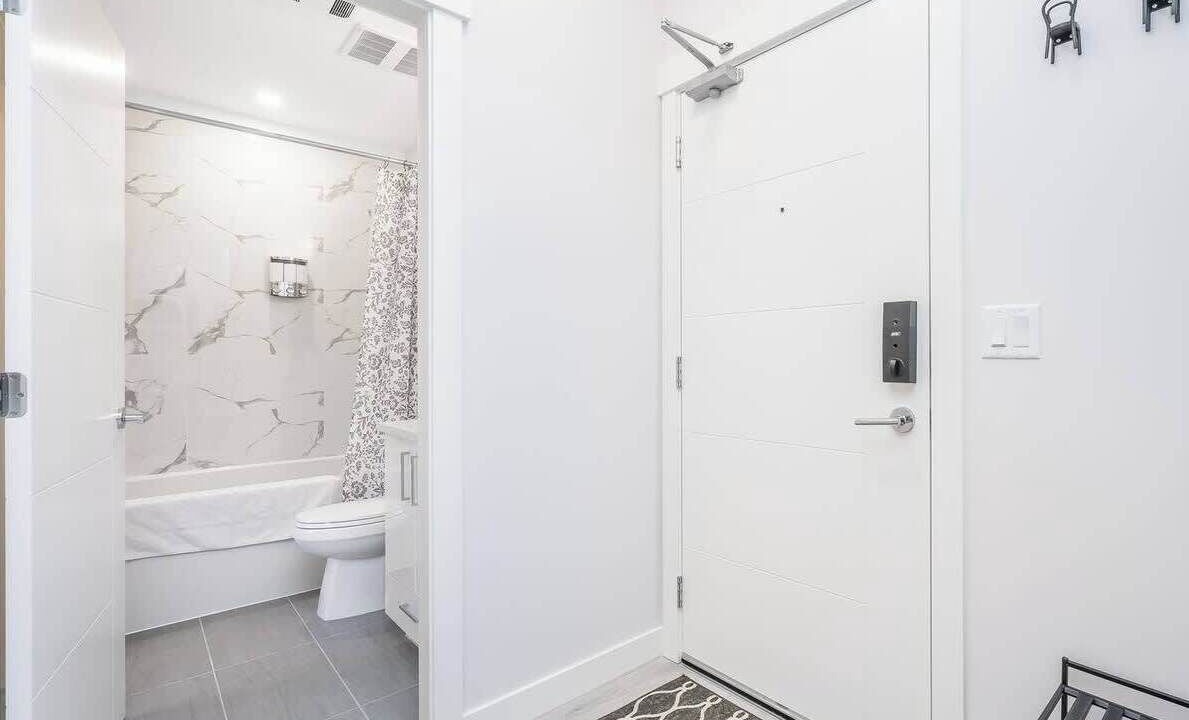 Photo of Bathroom in Mission