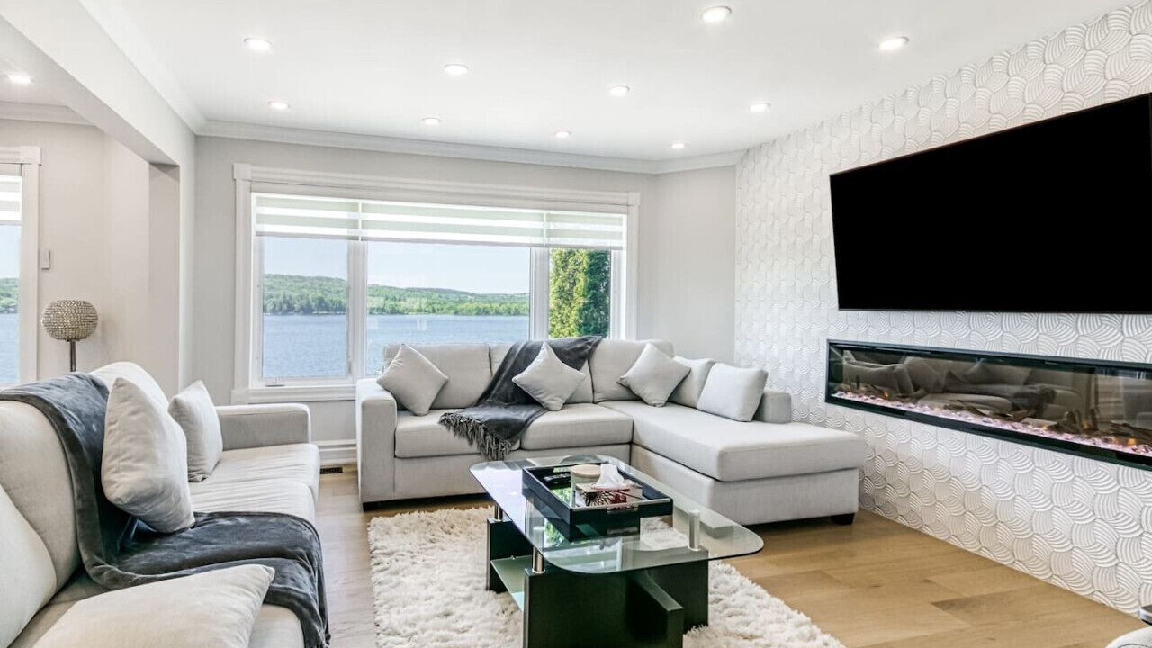Photo of Livingroom in Sudbury