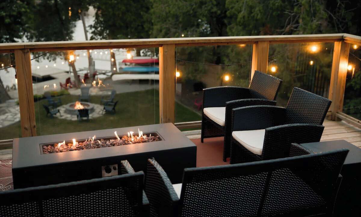 Photo of Patio Balcony in Fenelon Falls