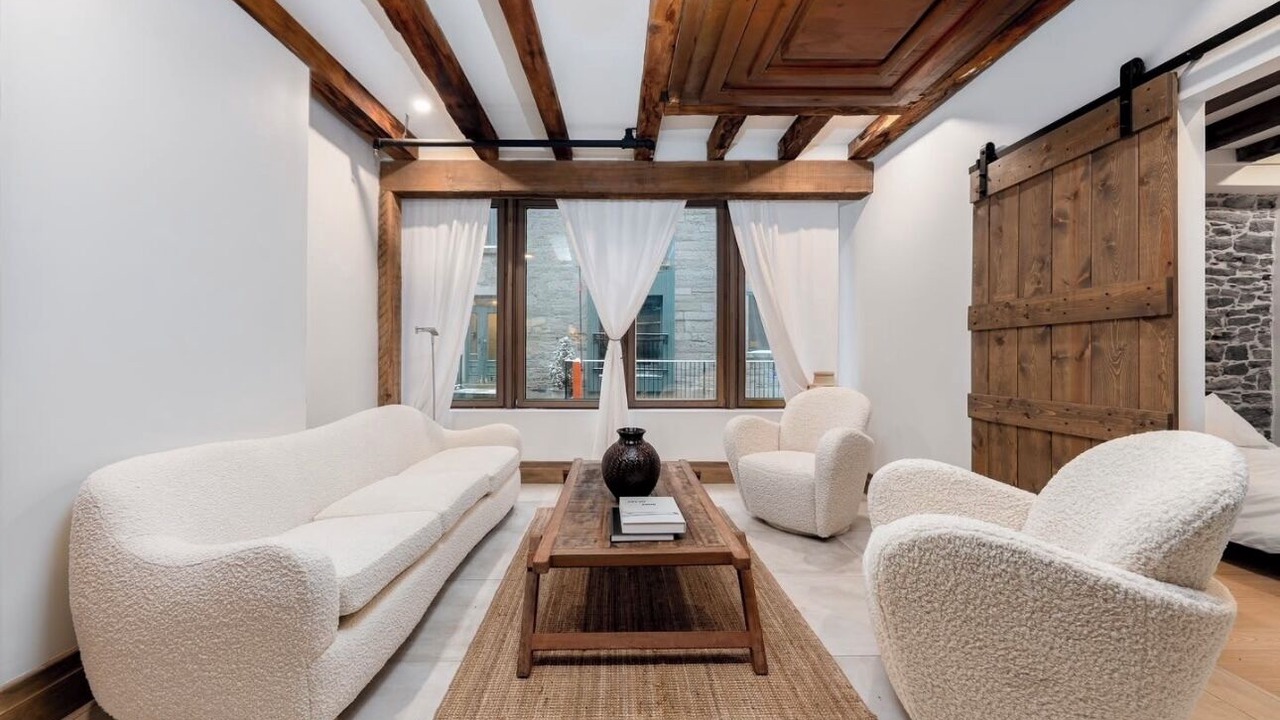 Photo of Livingroom in Cite Multimedia