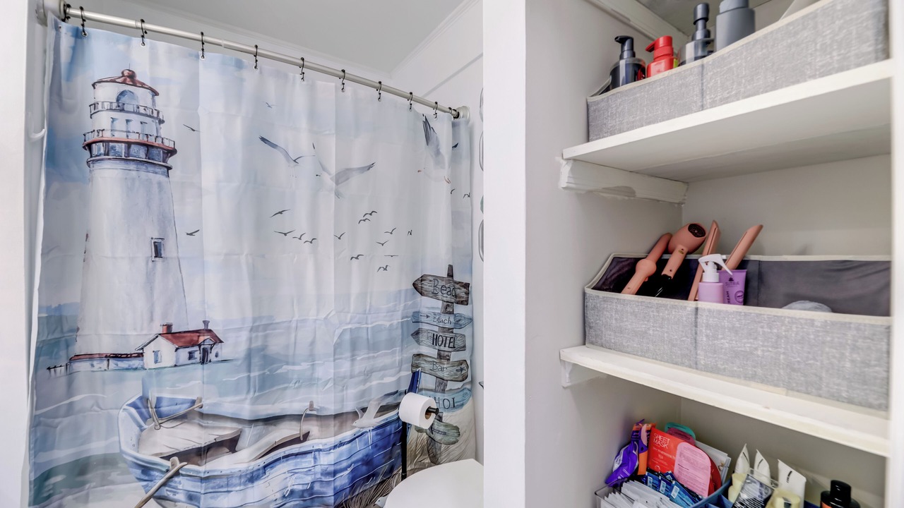 Photo of Bathroom in Fairfield Harbour