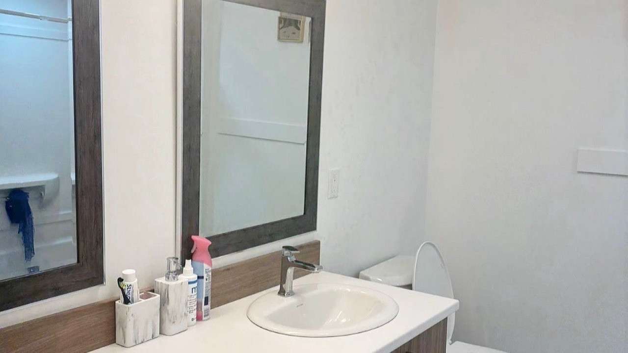 Photo of Bathroom in Dieppe