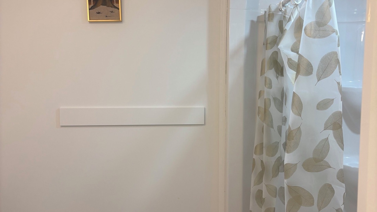 Photo of Bathroom in Dieppe