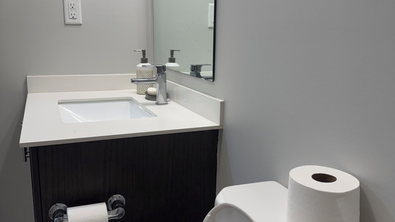 Photo of Bathroom in Halton Regional Municipality