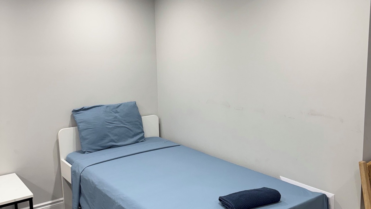 Photo of Bedroom in Halton Regional Municipality