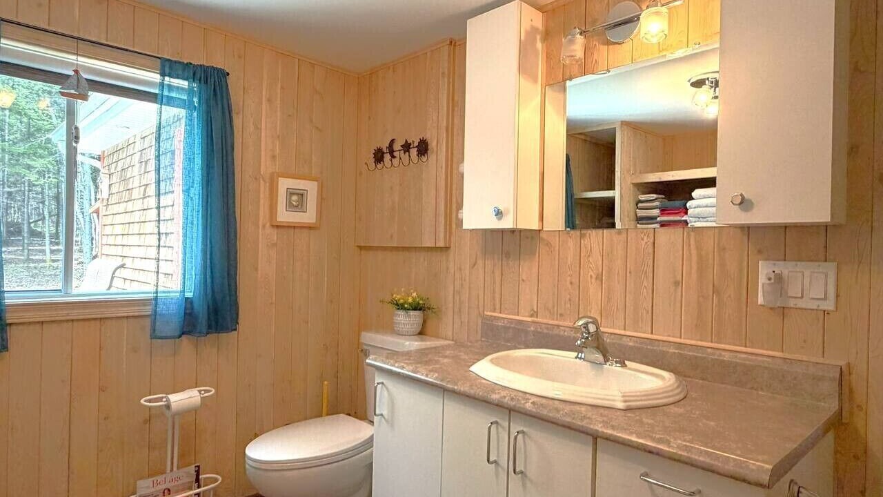 Photo of Bathroom in Bonaventure Regional County Municipality