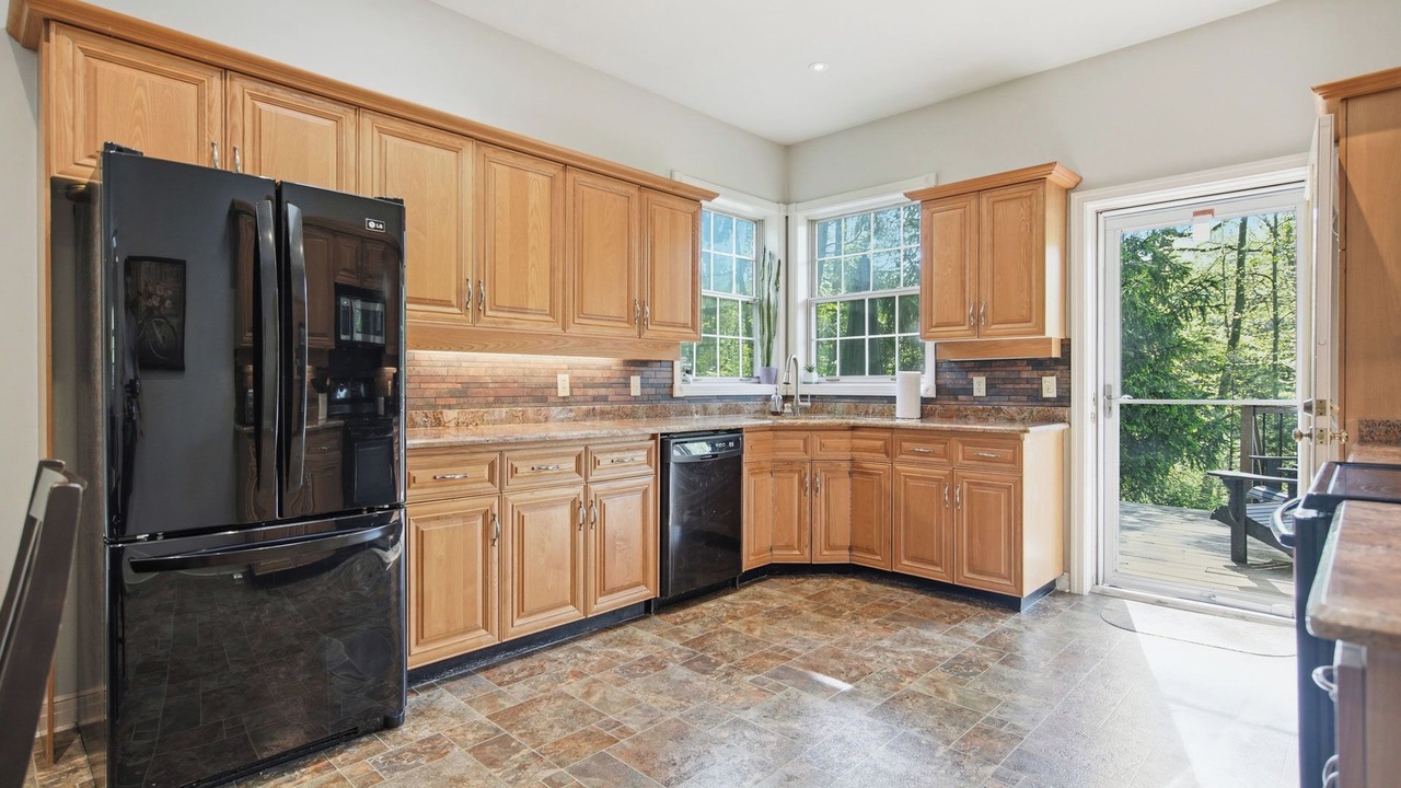 Photo of Kitchen in Grand Bend