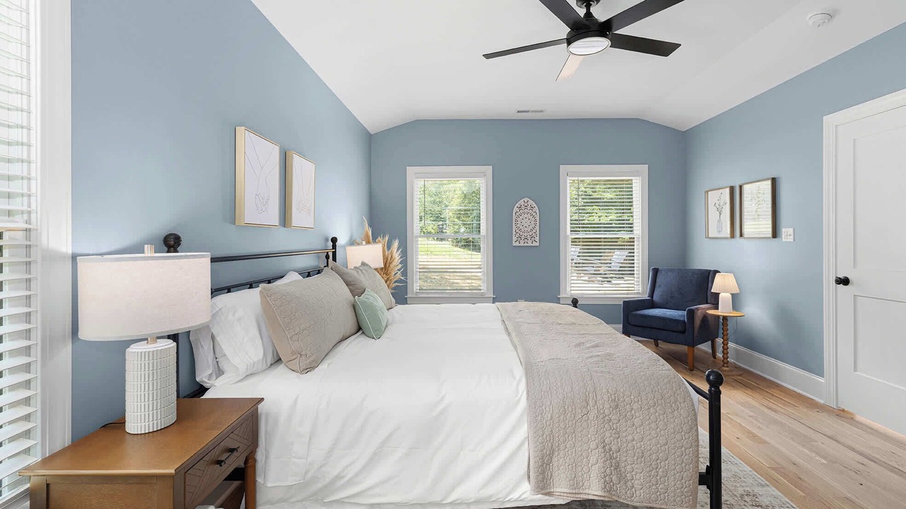 Photo of Bedroom in Plaza Midwood