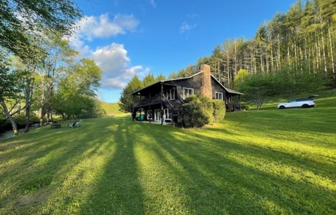 Photo of Outdoor in Hiawassee