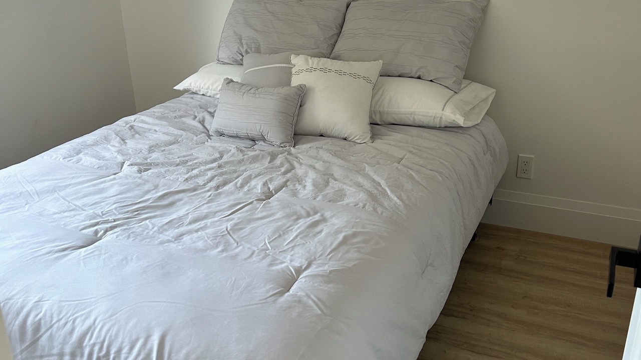 Photo of Bedroom in Isaacs Glen
