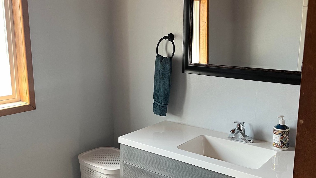 Photo of Bathroom in Winnipeg Beach