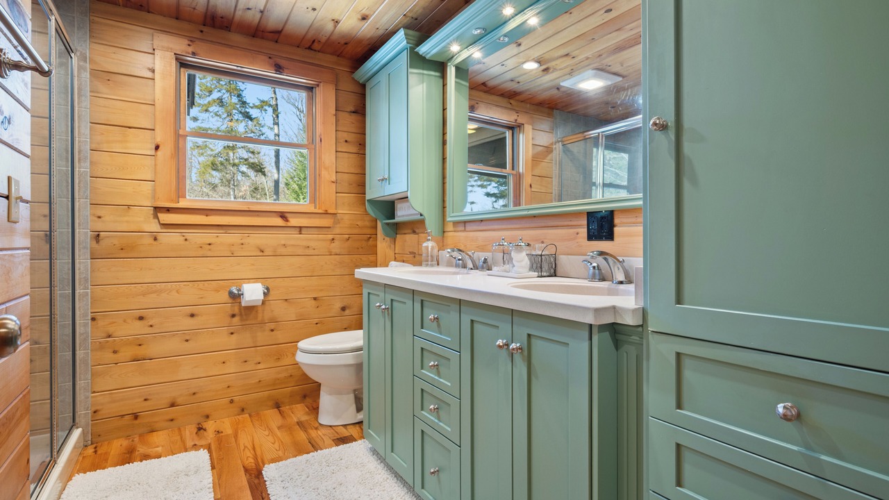 Photo of Bathroom in Island Falls