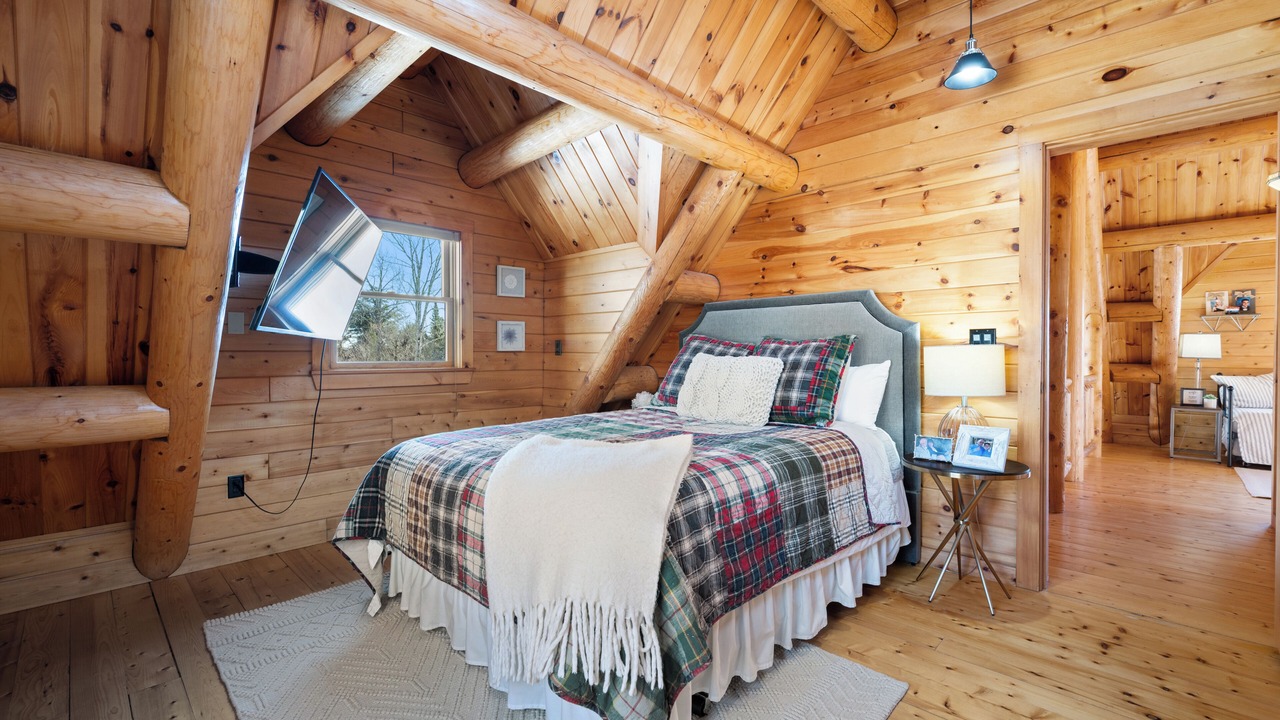Photo of Bedroom in Island Falls
