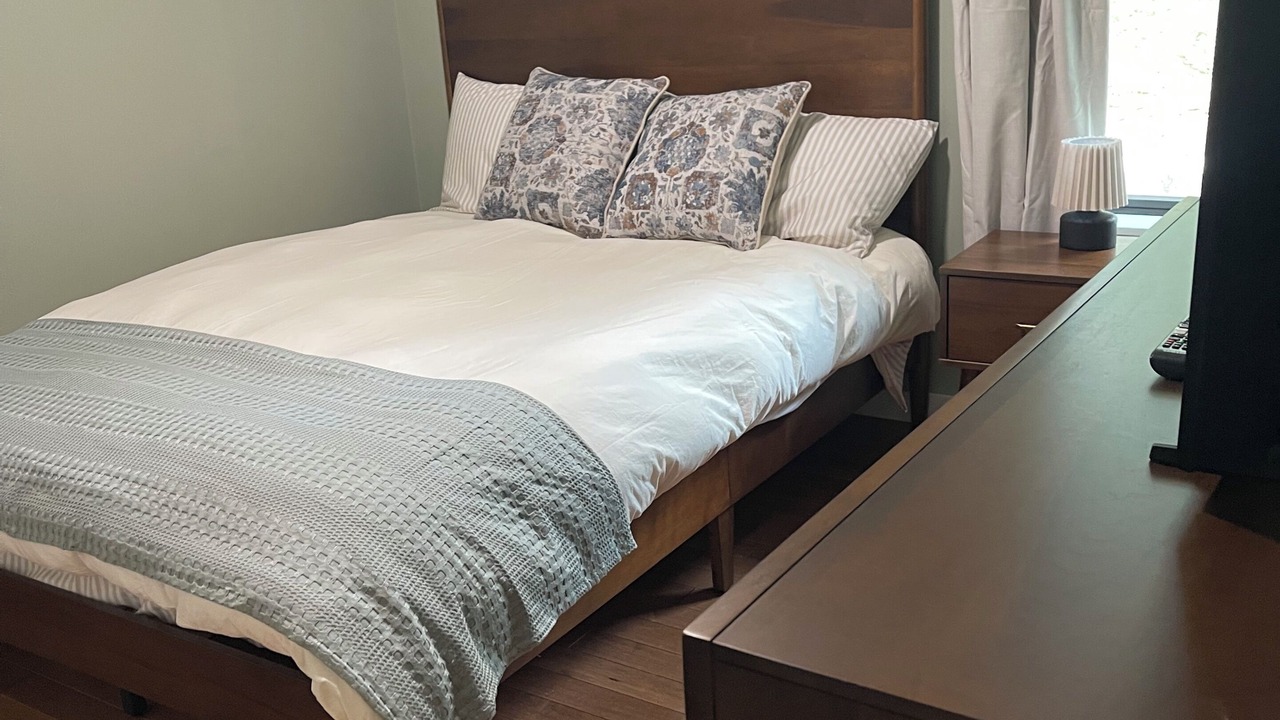 Photo of Bedroom in Danforth
