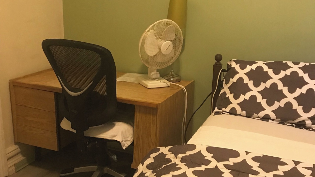 Photo of Bedroom in Sandy Hill