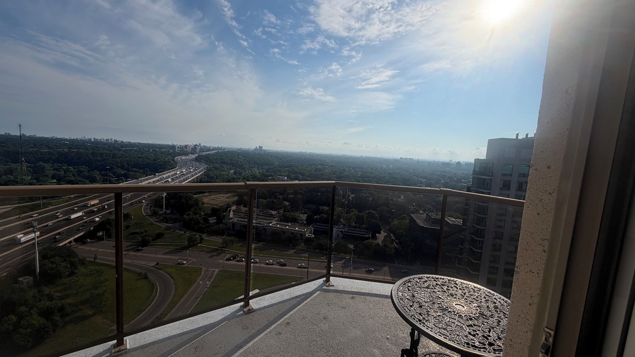 Photo of Outdoor in Willowdale