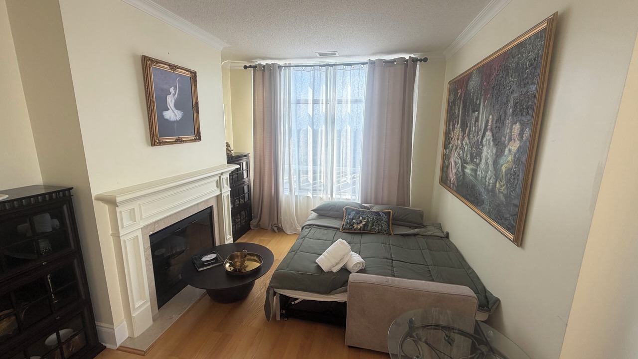 Photo of Bedroom in Willowdale