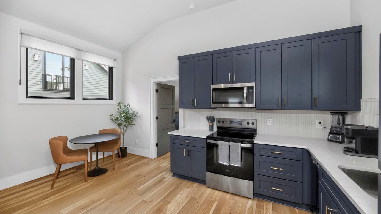 Photo of Kitchen in Belmont - Hillsboro