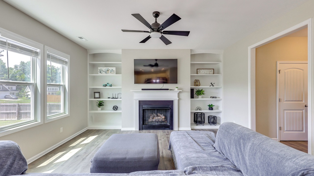 Photo of Livingroom in Clayton