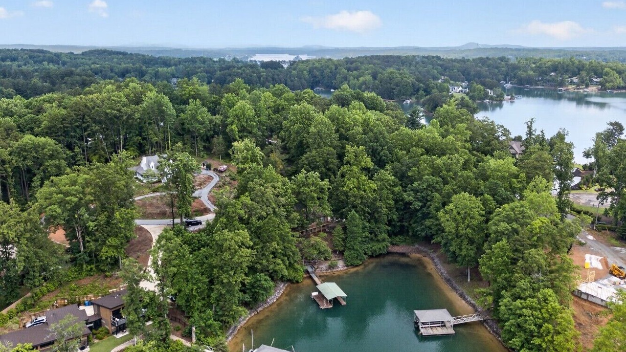 Photo of Outdoor in Seneca