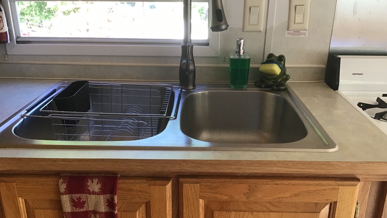 Photo of Kitchen in Lanark Highlands