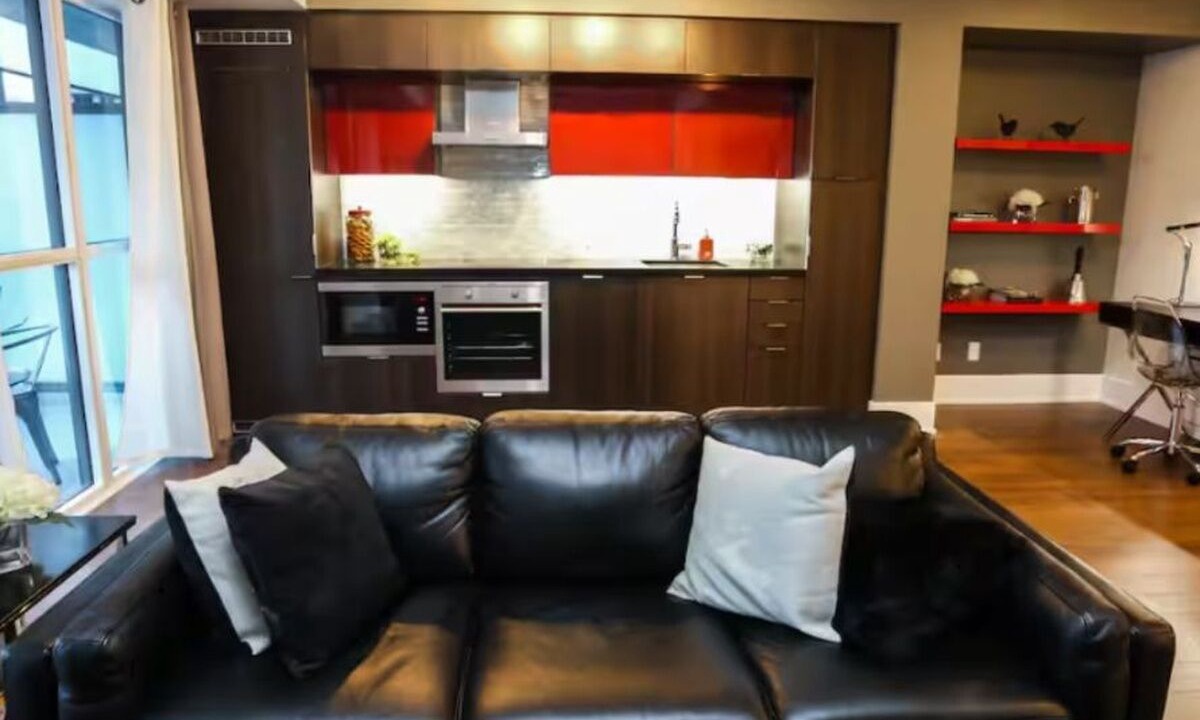 Photo of Livingroom in Downtown Toronto