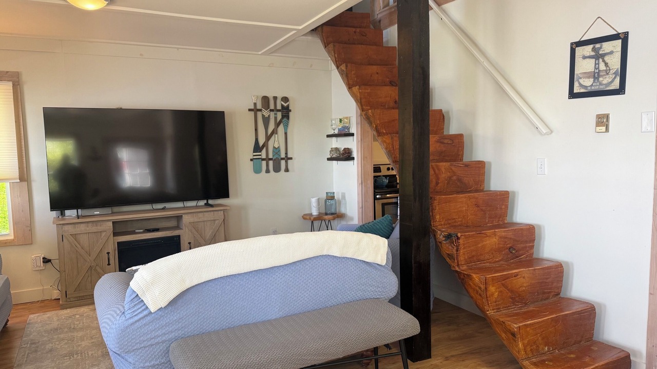 Photo of Livingroom in Clifton Royal