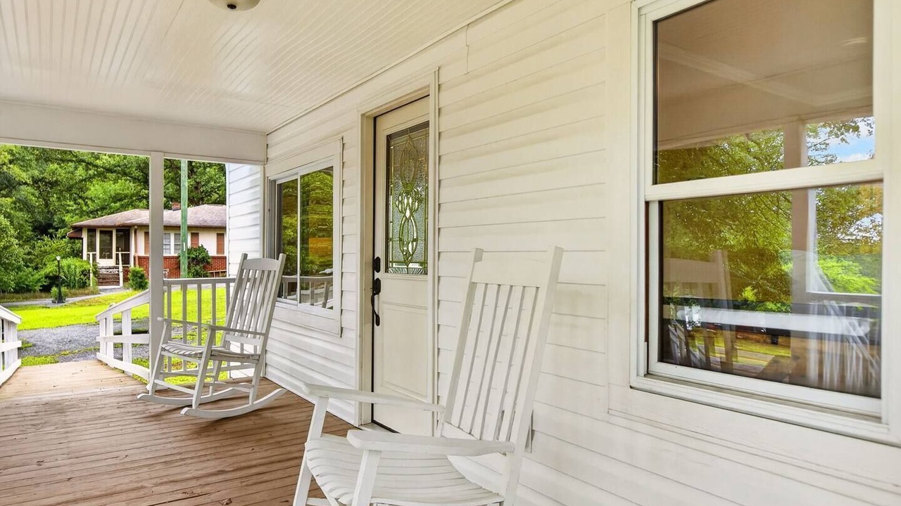 Photo of Patio Balcony in Seneca