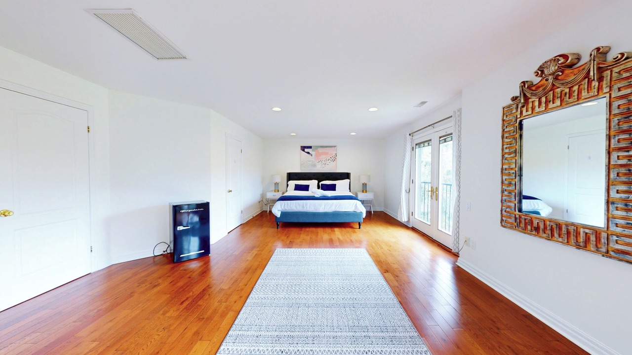 Photo of Bedroom in Thornhill