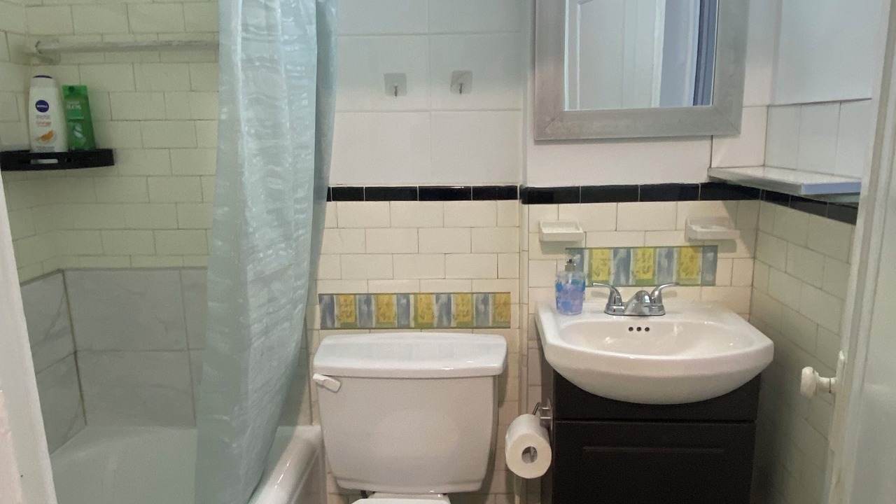 Photo of Bathroom in Milton Park