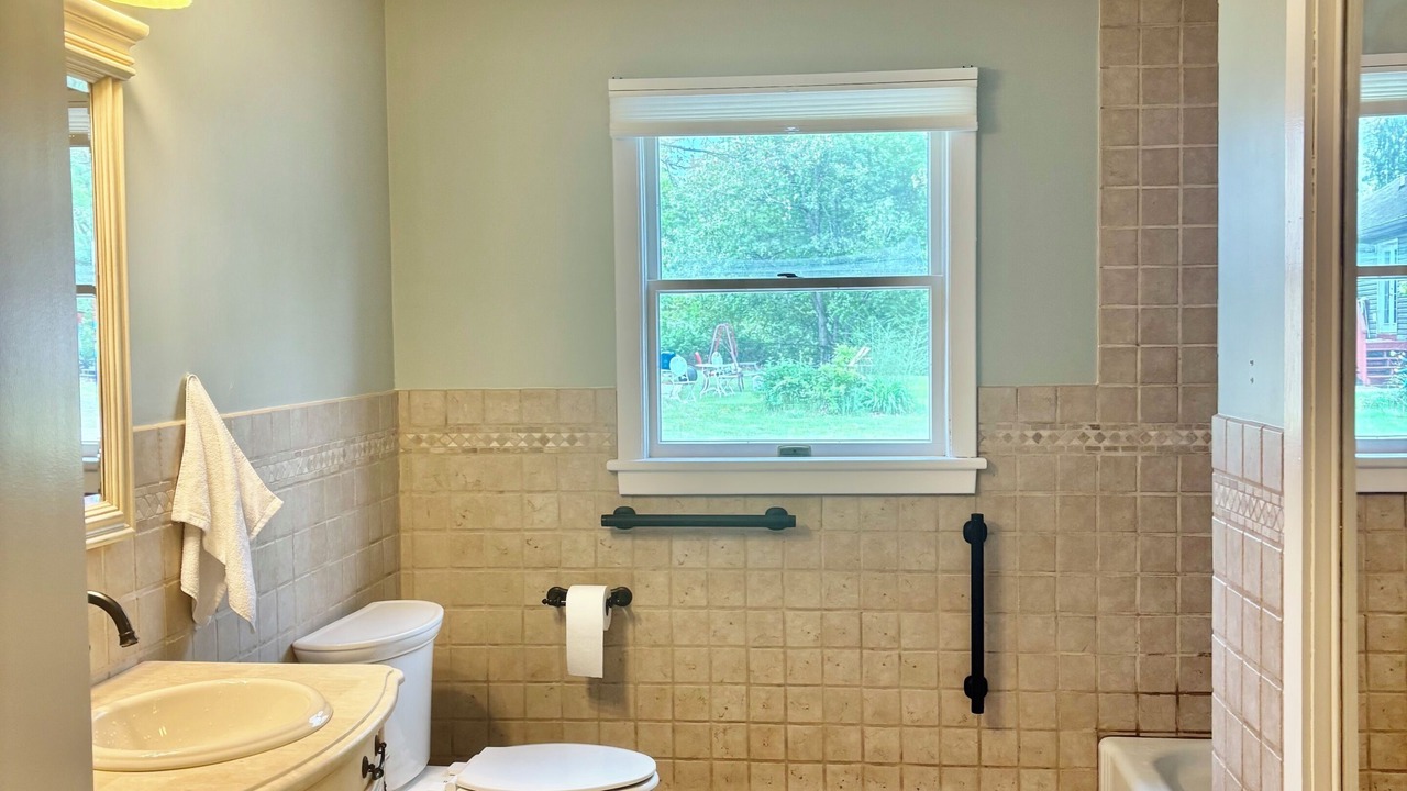 Photo of Bathroom in Shady Spring