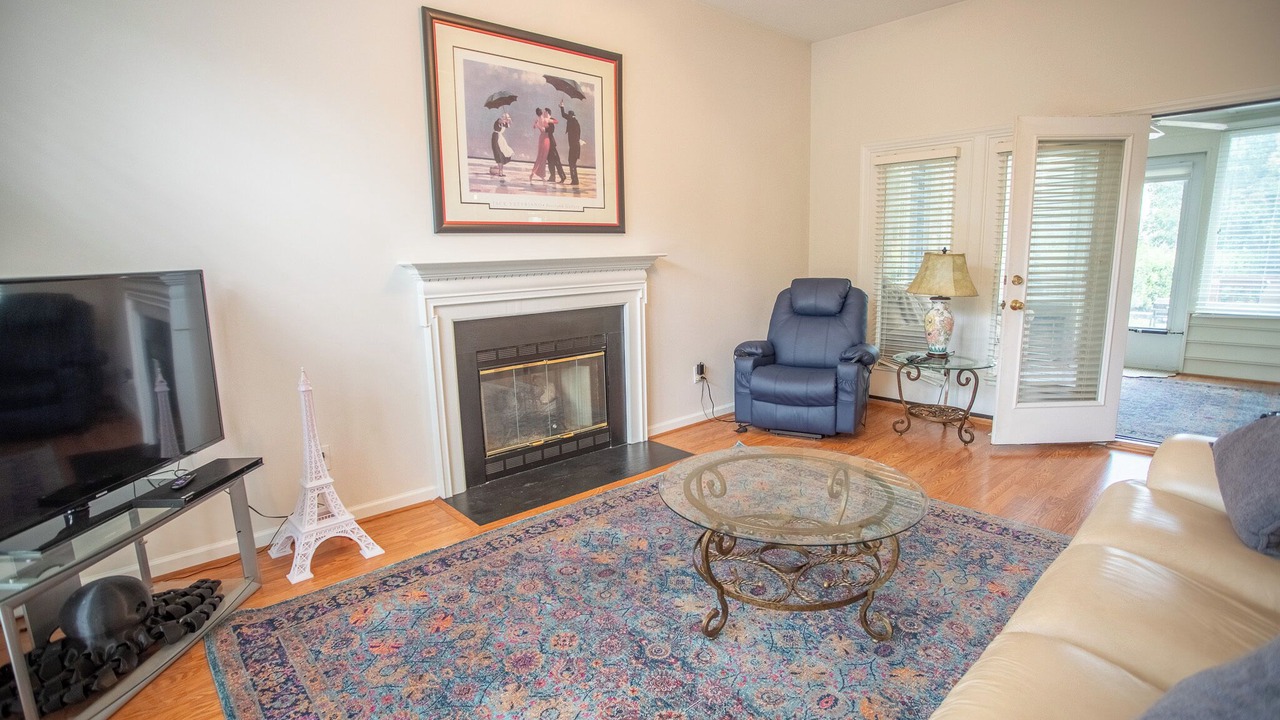 Photo of Livingroom in Durham