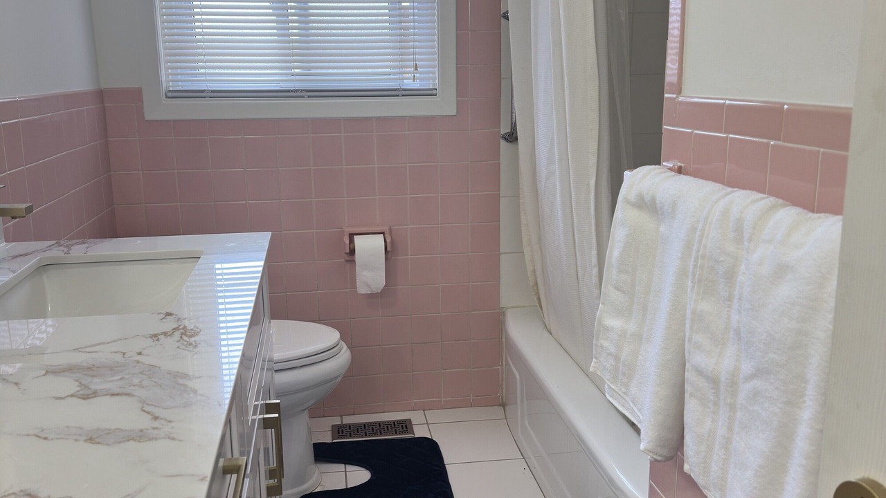 Photo of Bathroom in Ben Jungle