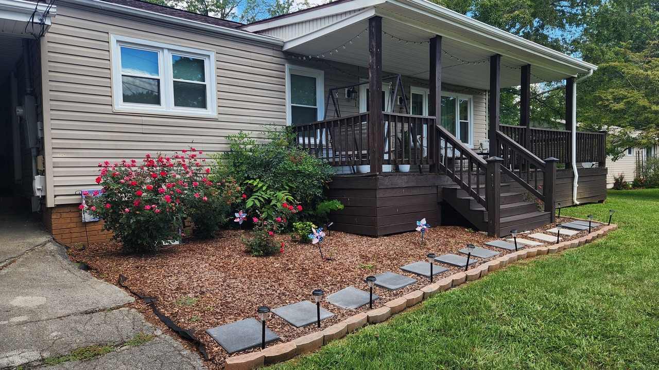 Photo of Outdoor in Pine Crest