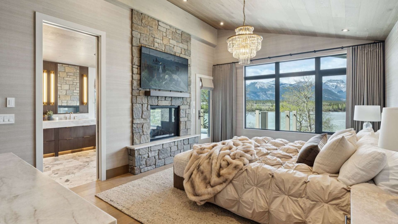 Photo of Bedroom in Kananaskis