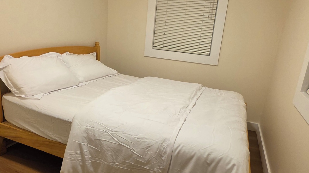 Photo of Bedroom in Sunshine Valley