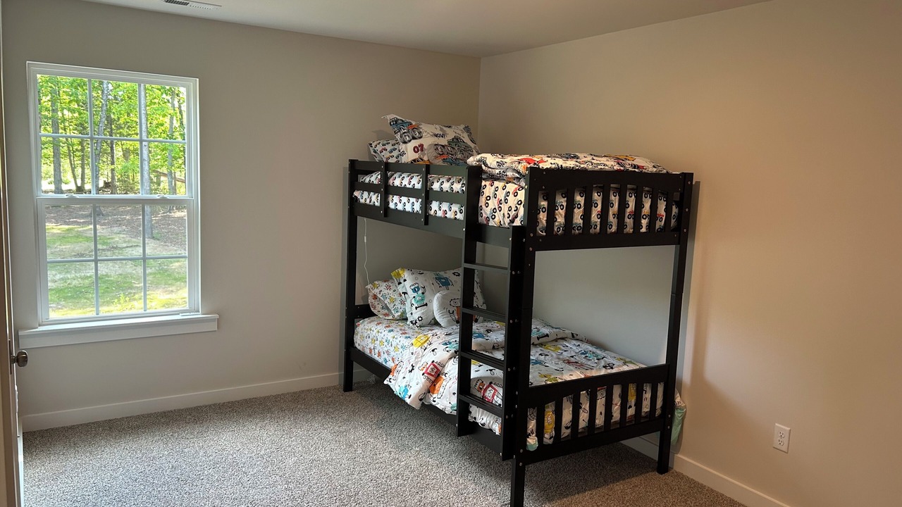 Photo of Bedroom in Patrick Henry